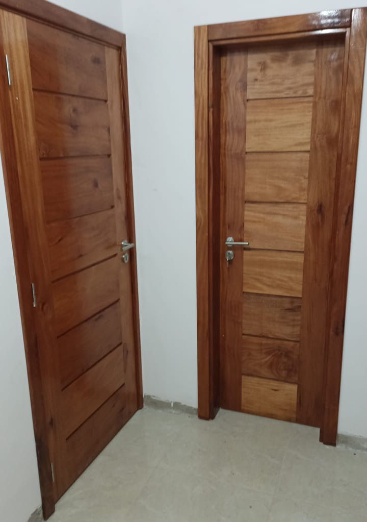 Portas interiores em madeira